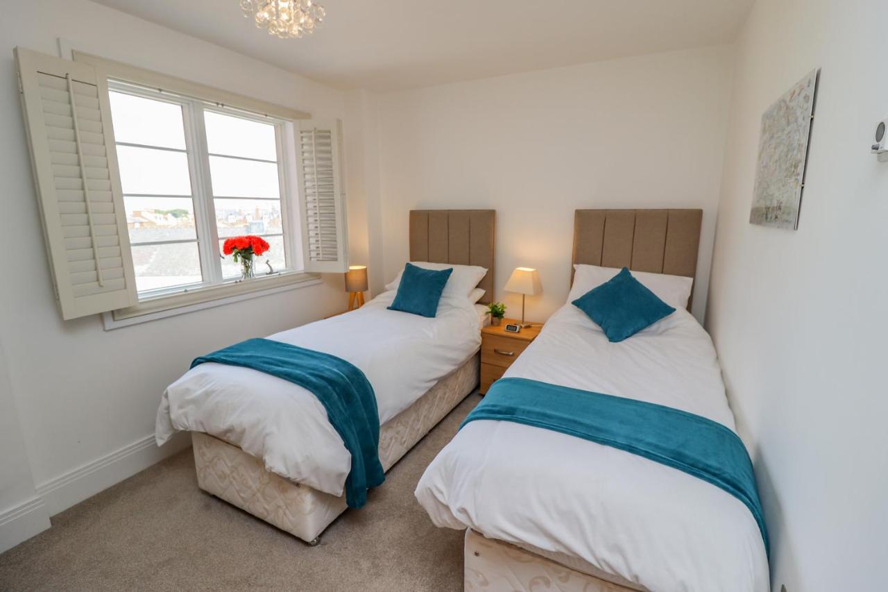 Apartament Above & Beyond Whitby Zewnętrze zdjęcie