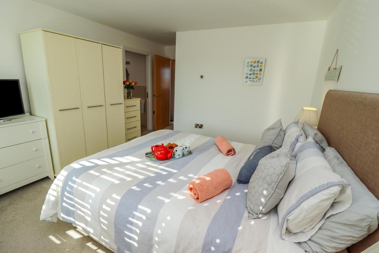 Apartament Above & Beyond Whitby Zewnętrze zdjęcie