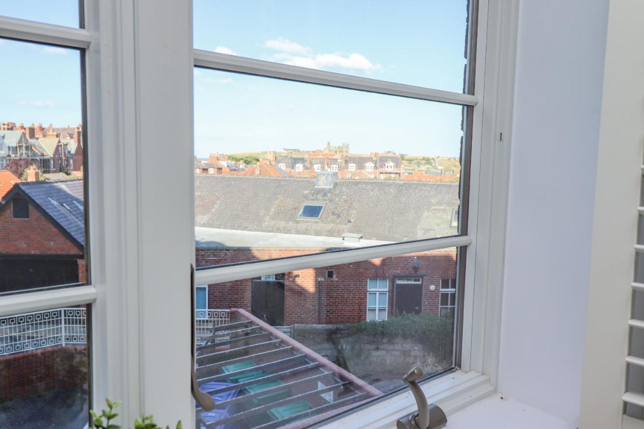 Apartament Above & Beyond Whitby Zewnętrze zdjęcie